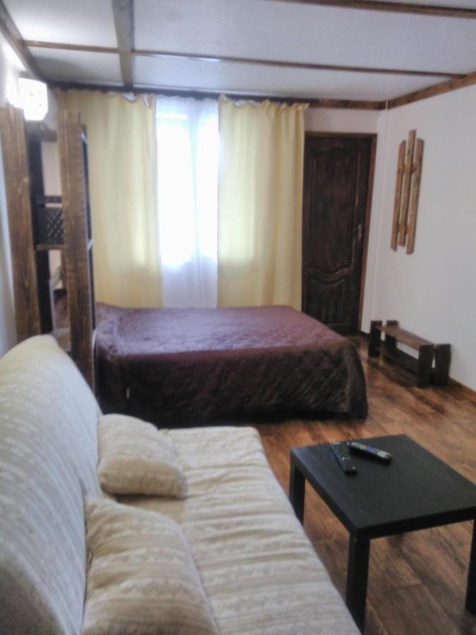 U Palycha Guest House Suchumi Exteriér fotografie