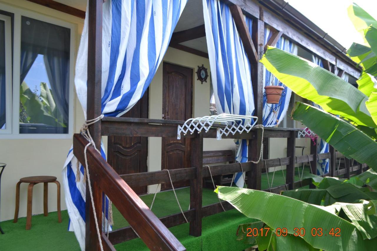 U Palycha Guest House Suchumi Exteriér fotografie
