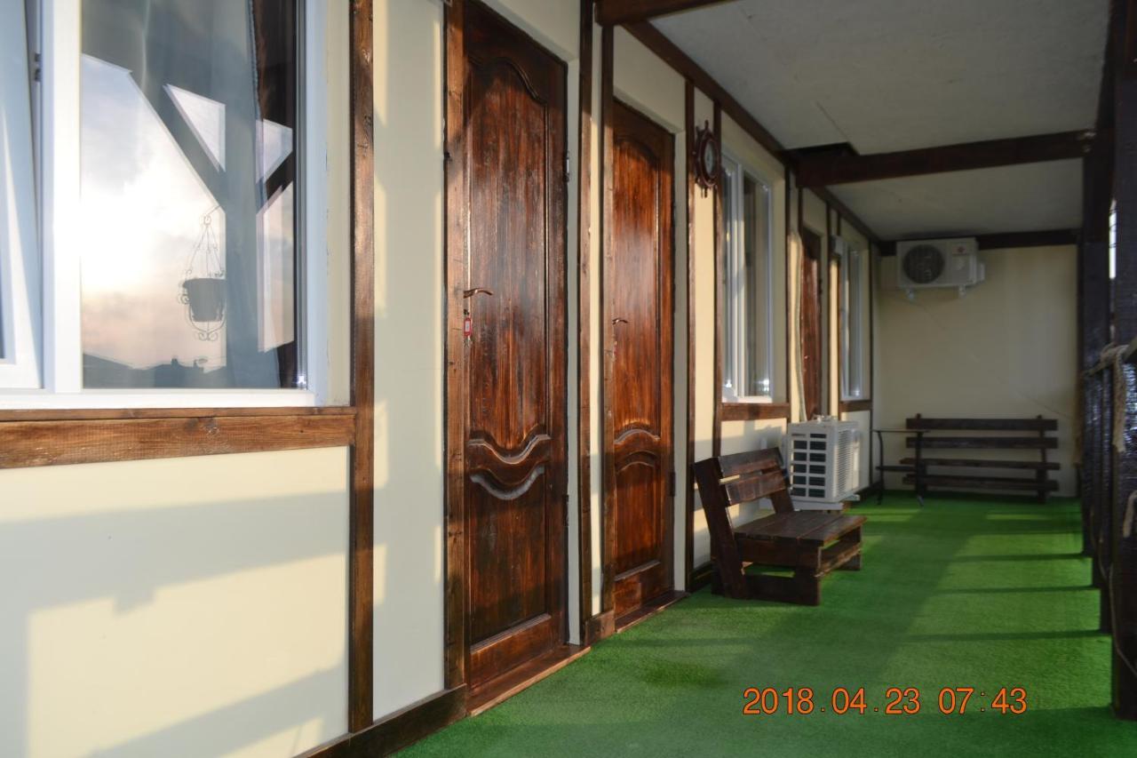 U Palycha Guest House Suchumi Exteriér fotografie